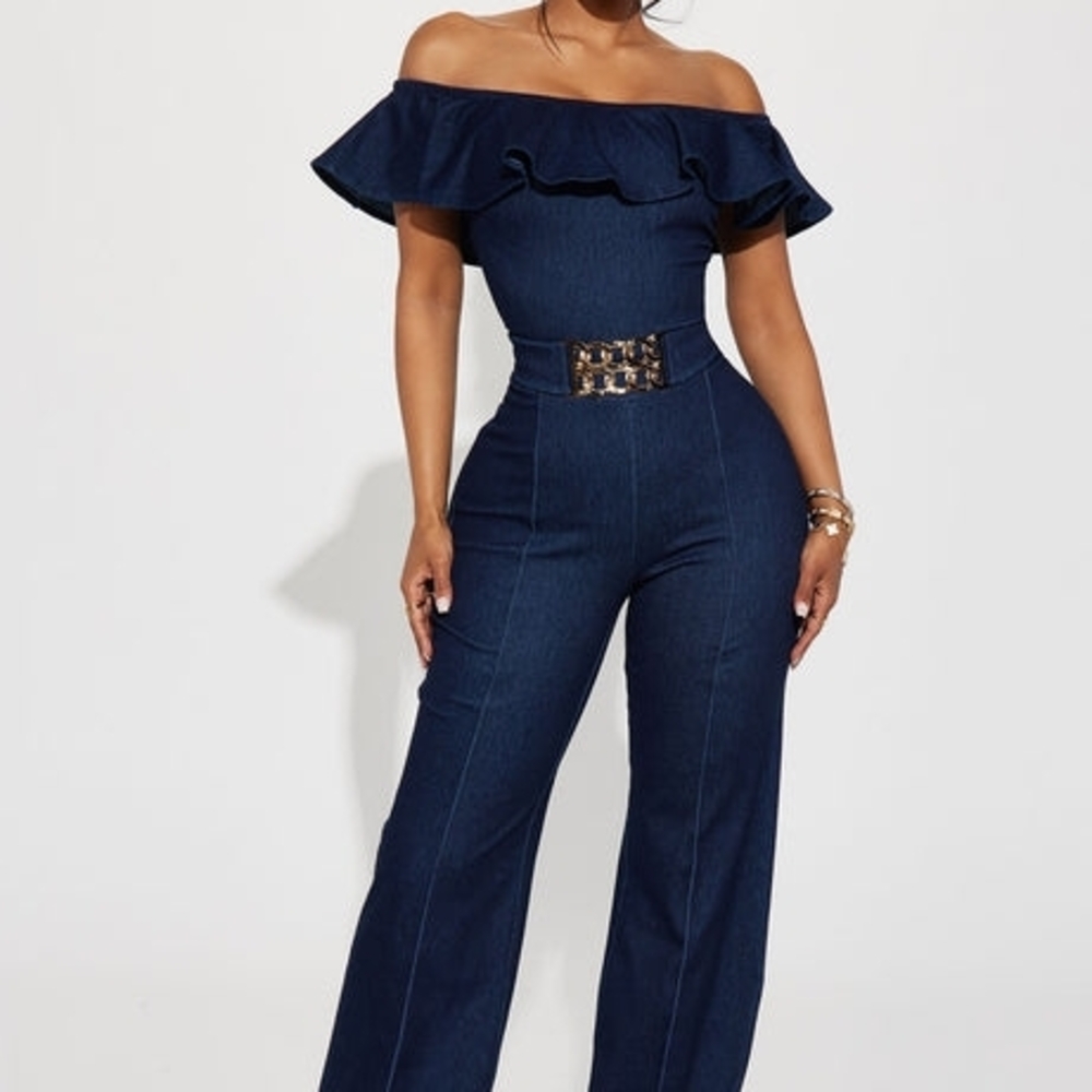 NWT Navy Denim Jumpsuit  L  Off Shoulder Western Core Coastal Cowgirl Gold Belt